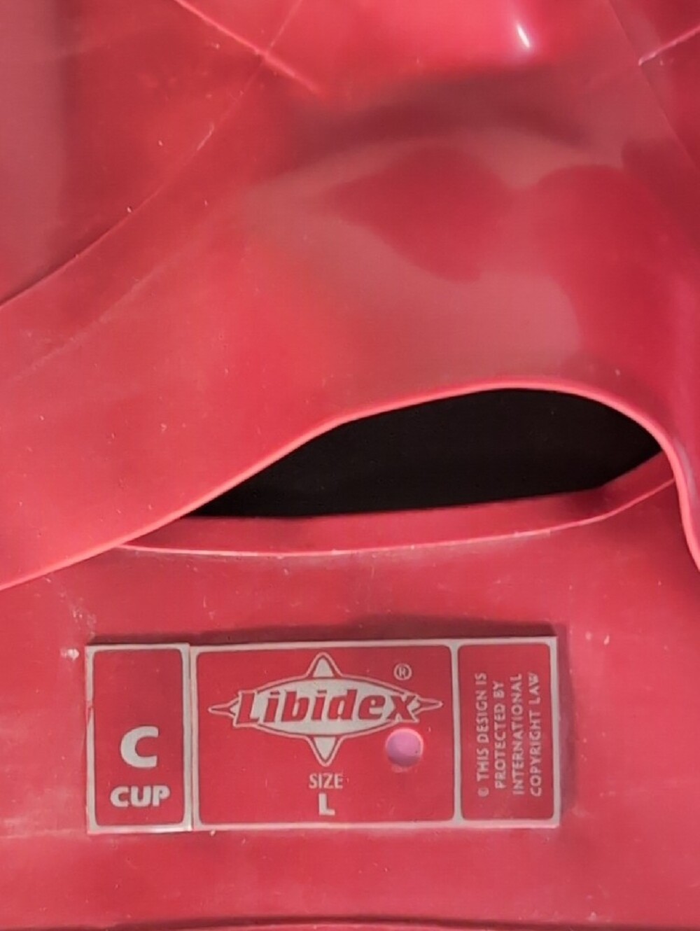 Latex Bra - Picture 4 of 6